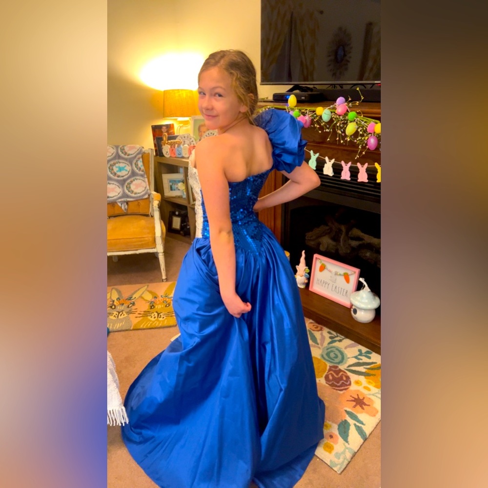 1980s-women’s -vintage-prom dress.